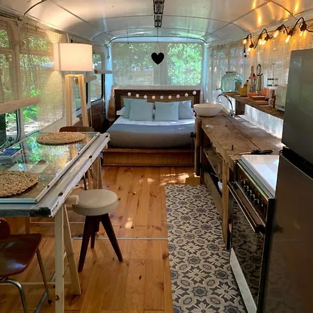 Magic Roof Bus With Big Bath In The Tree Forest! * Mimizan